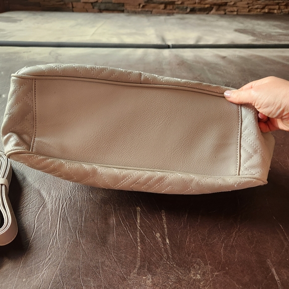 Light Gray Shoulder Bag with 3 Compartment - Picture 2 of 6